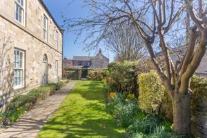 Photo 6- click for photo gallery